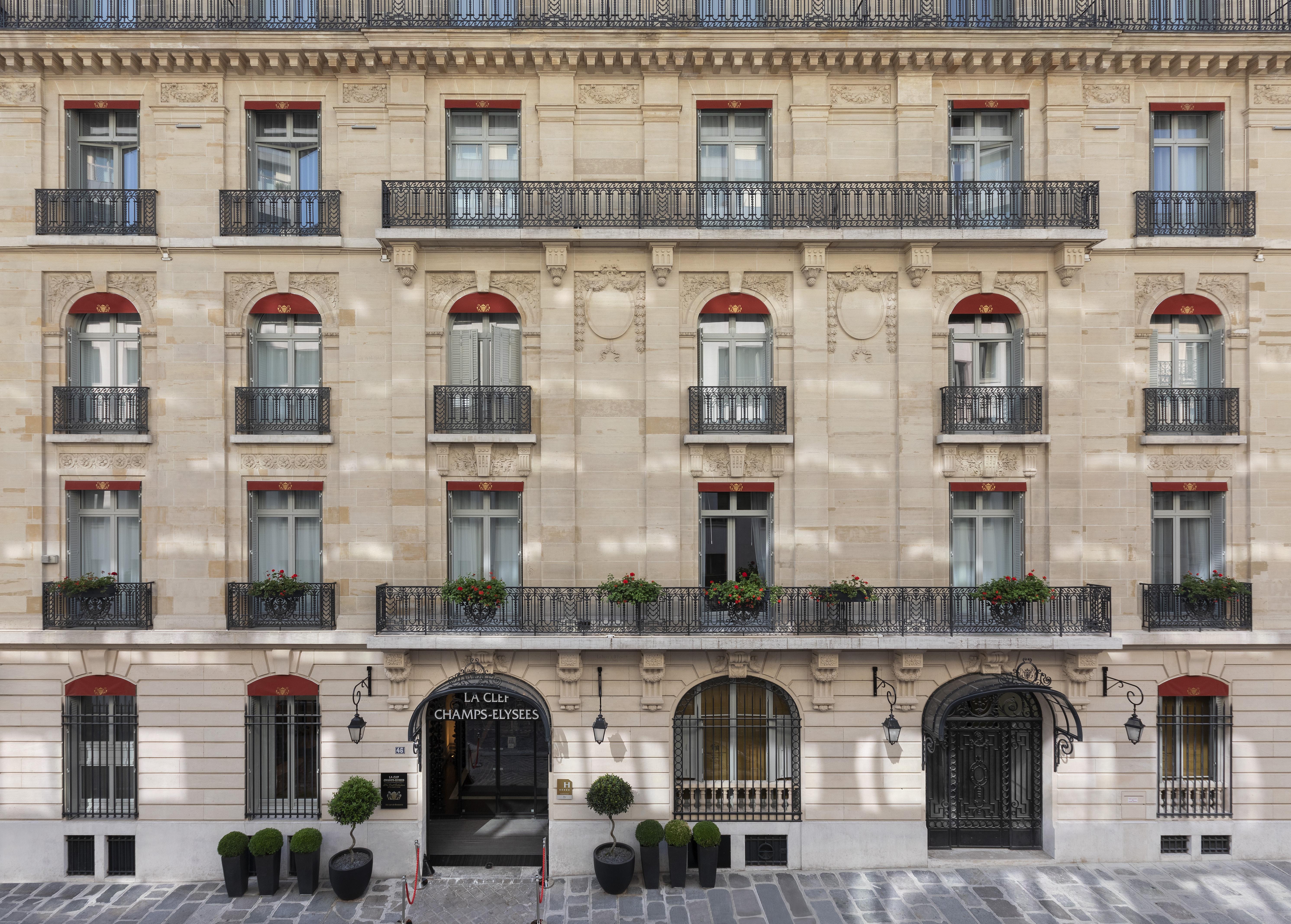 La Clef Champs-Elysees Paris By The Crest Collection Hotel Exterior photo