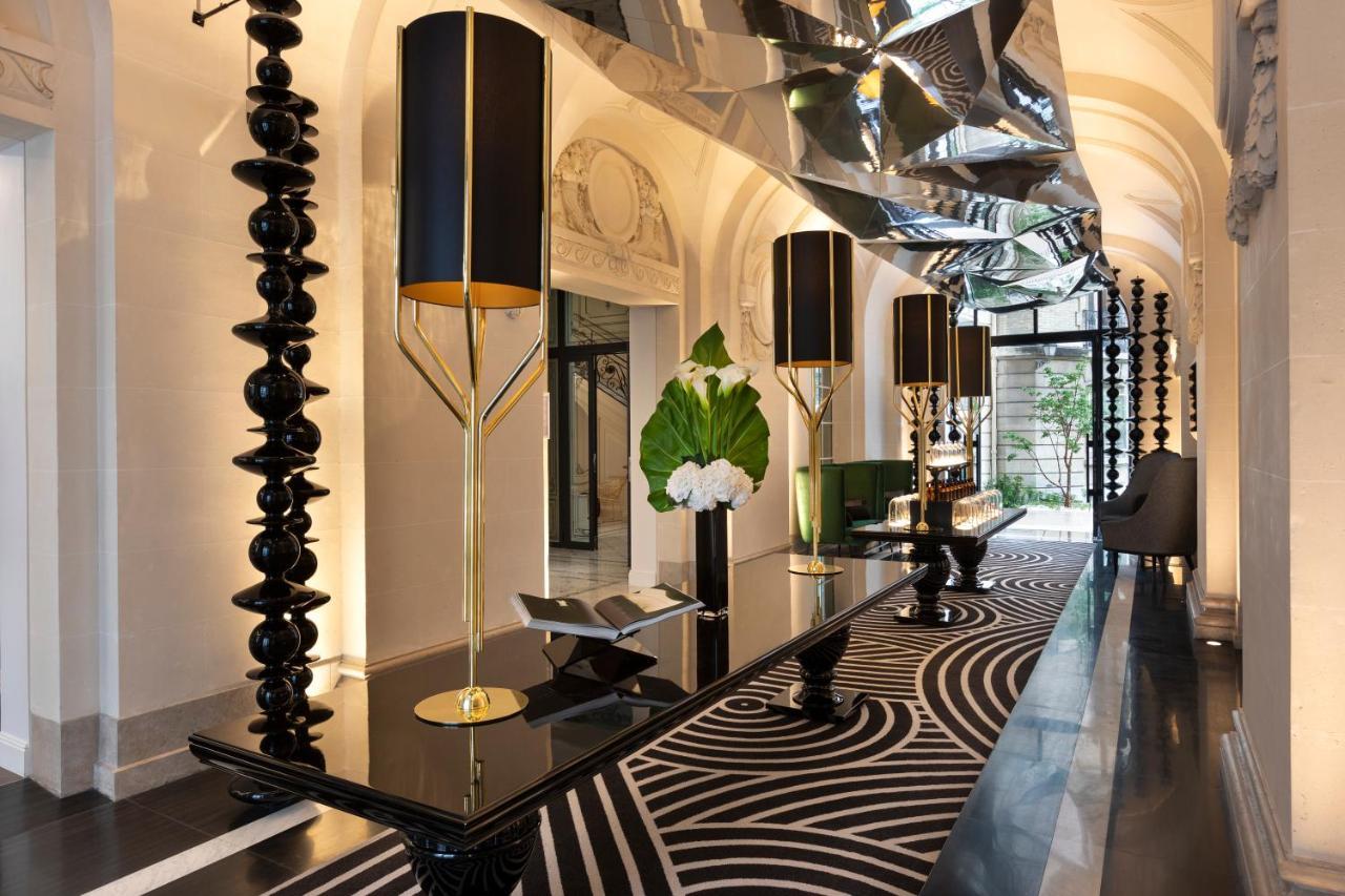 La Clef Champs-Elysees Paris By The Crest Collection Exterior photo The interior of the hotel